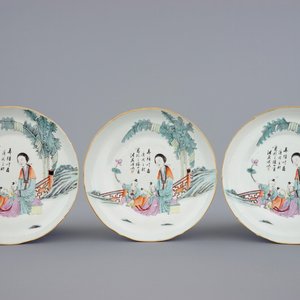 A set of three Chinese qianjiang cai plates, 19/20th C. — 照片 1