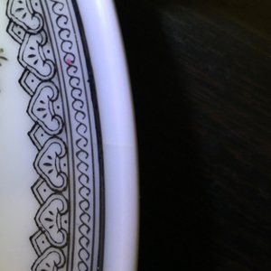 A set of three Chinese Republic famille rose plates, 20th C. — photo 7