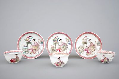 Un lot de 3 tasses et soucoupes en porcelaine fine famille rose, époque Yongzheng, 1722-1735