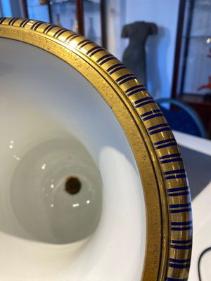 A Sèvres porcelain Medici vase with gilt decoration on a vibrant blue ground, France, dated 1847 and 1853 — 照片 6