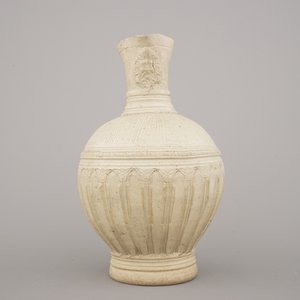 A Siegburg bellarmine jug, late 16th C. — photo 5