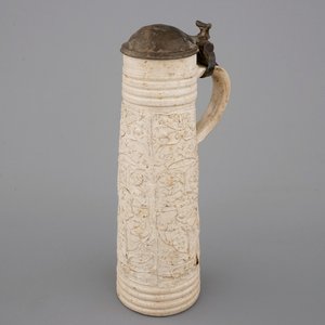 A Siegburg schnelle with an alliance coat of arms with Denmark, ca. 1580 — photo 1