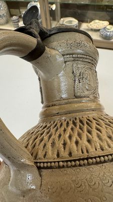 A Siegburg stoneware jug with mounted pewter lid, dated 1594 — photo 10