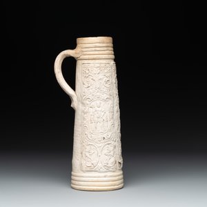 A Siegburg stoneware 'Schnelle' possibly depicting King David, 16th C. — photo 3