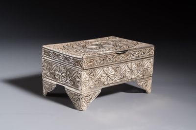 A silver inscribed filigree casket, probably Dutch East Indies, 19/20th C.