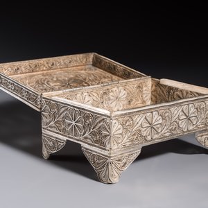 A silver inscribed filigree casket, probably Dutch East Indies, 19/20th C. — photo 8
