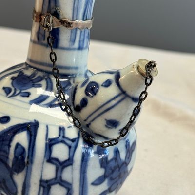 A silver-mounted Chinese blue and white 'Cranes' miniature kendi — photo 7