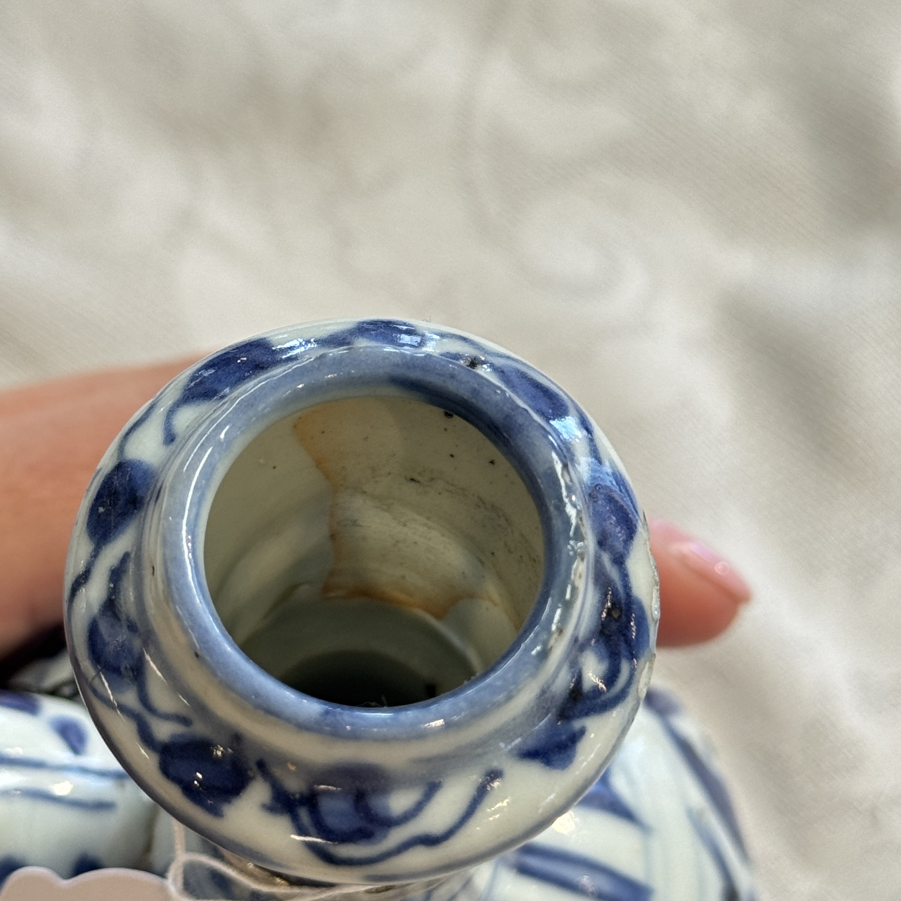 A silver-mounted Chinese blue and white 'Cranes' miniature kendi — photo 16