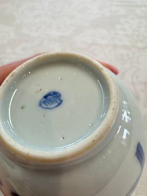 A silver-mounted Chinese blue and white tea caddy and cover, artemisia leaf mark, Kangxi — foto 11