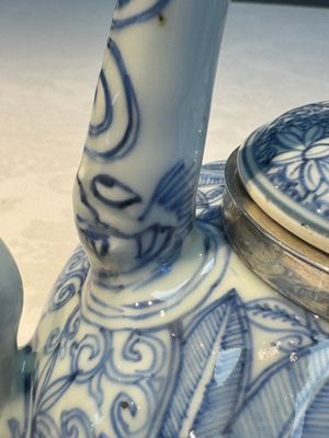 A silver-mounted Chinese blue and white wine pot, Wanli — photo 6