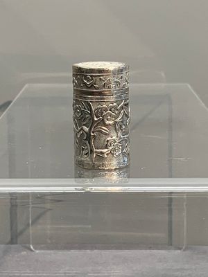 A silver tazza, four boxes and a large spoon, China and Thailand 19/20th C. — 照片 21