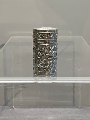 A silver tazza, four boxes and a large spoon, China and Thailand 19/20th C. — 照片 23