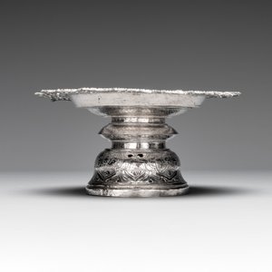 A silver tazza, four boxes and a large spoon, China and Thailand 19/20th C. — 照片 4