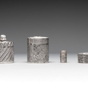 A silver tazza, four boxes and a large spoon, China and Thailand 19/20th C. — 照片 10