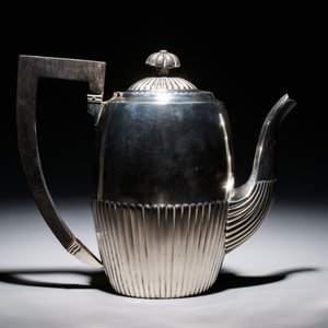 A silver tea service on tray, prob. Germany, late 19th C. — 照片 9