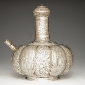 A silvered brass kendi, Mughal India, 18/19th C. — 照片 3