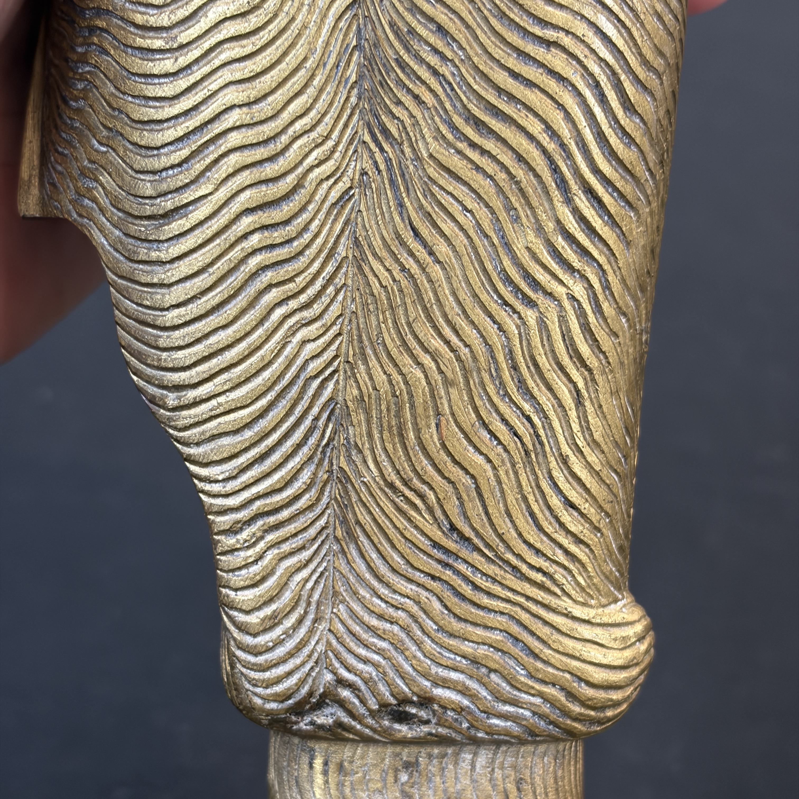 A Sinhalese gilt-copper-alloy figure of Buddha Shakyamuni — 照片 20