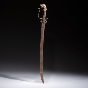 A Sinhalese steel kastane sword with a horn hilt, Sri Lanka, 19th C. — photo 1