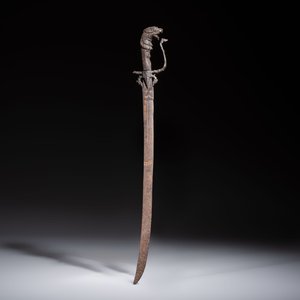 A Sinhalese steel kastane sword with a horn hilt, Sri Lanka, 19th C. — photo 2