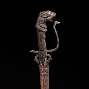 A Sinhalese steel kastane sword with a horn hilt, Sri Lanka, 19th C. — photo 3