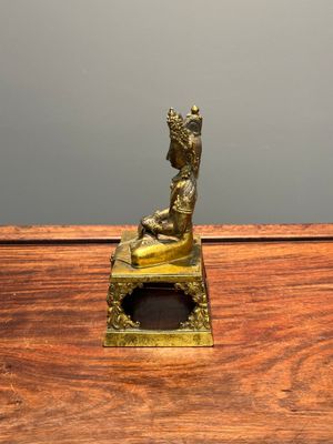 A Sino-Tibetan bronze figure Buddha Amitayus, Qianlong — photo 2