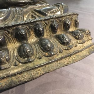 A Sino-Tibetan bronze figure of Buddha Shakyamuni, Ming — photo 13