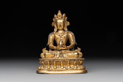 A Sino-Tibetan gilt bronze Buddha Amitayus, 18th C.