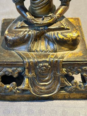 A Sino-Tibetan gilt bronze Buddha Amitayus, dated 1770, Qianlong — 照片 8