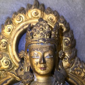A Sino-Tibetan gilt bronze figure of Amitayus, dated 1770, Qianlong — 照片 6