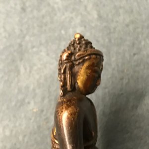 A Sino-Tibetan gilt bronze figure of Buddha, 16/17th C. — photo 17