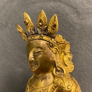 A Sino-Tibetan gilt bronze figure of Buddha, 18th C. — 照片 14