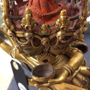 A Sino-Tibetan gilt bronze figure of Chakrasamvara, 17/18th C. — photo 17