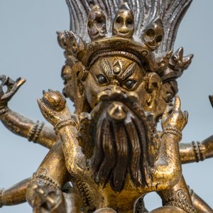 A Sino-Tibetan gilt bronze figure of Hayagriva, 18/19th C. — 照片 9