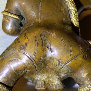 A Sino-Tibetan gilt bronze figure of Vajrapani, 17/18th C. — photo 16