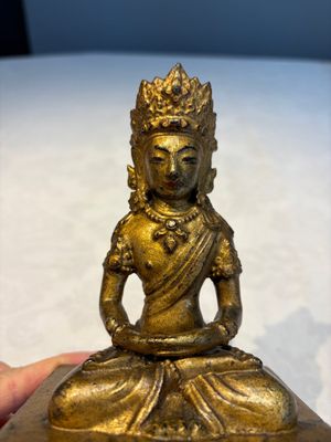 A Sino-Tibetan gilt-lacquered figure of Buddha Amitayus — photo 5