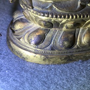 A Sino-Tibetan inlaid gilt bronze figure of Ushnishavijaya, 18th C. — 照片 14