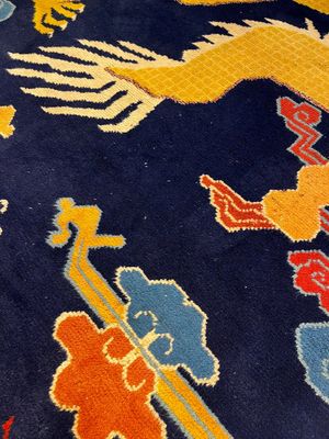 A Sino-Tibetan inscribed woollen 'Dragon' pillar carpet, 19th C. — photo 13