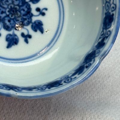 A small Chinese blue and white ko-sometsuke 'Ji 吉' tea container — foto 29
