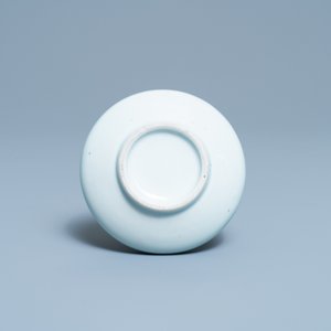 A small Chinese blue, white and underglaze red bottle vase with floral design, Republic — photo 7