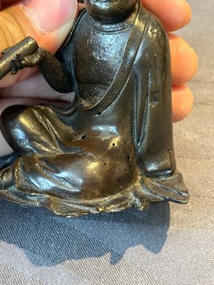 A small Chinese bronze figure of a Luohan, Ming — photo 11