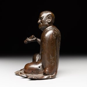 A small Chinese bronze figure of a Luohan, Ming — photo 4