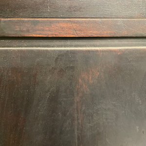 A small Chinese carved wooden 'dragon' cabinet, Republic — 照片 62