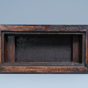 A small Chinese carved wooden 'dragon' cabinet, Republic — 照片 7