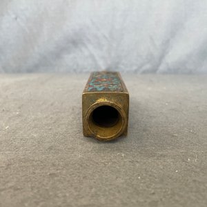 A small Chinese cloisonné cong vase, Wanli — 照片 10