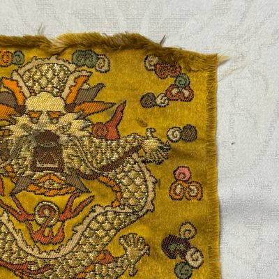 A small Chinese gold-thread brocade 'Dragon' panel — photo 5