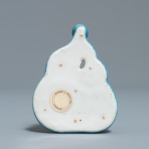 A small Chinese gourd-shaped robin's egg-glazed ink stone, Qianlong — 照片 2