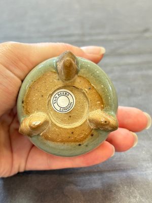 A small Chinese green-glazed 'jun' tripod censer, Hebi kilns, Song/Yuan — photo 8