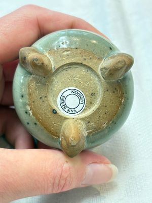 A small Chinese green-glazed 'jun' tripod censer, Hebi, Song/Yuan — photo 8