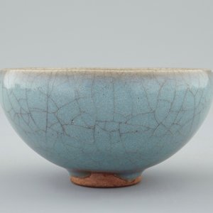 A small Chinese junyao glazed bowl, prob. Song Dynasty, 10/13th C. — 照片 2