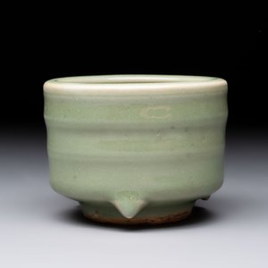 A small Chinese Longquan celadon cylindrical tripod censer, Ming — photo 4